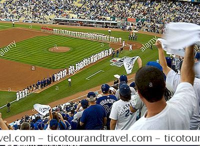 Dodger Stadium: Reiseführer Für Ein Dodgers Spiel In Los Angeles