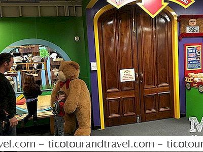 Vermont Teddy Bear Factory Tours