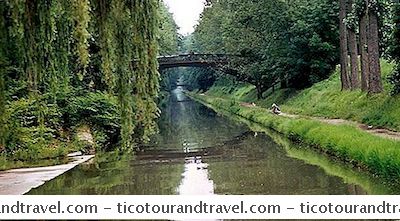 Catégorie Europe: Royal Canal Way À Dublin