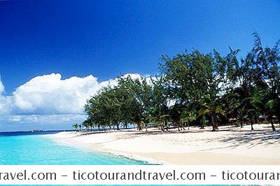 Categoria Caraibico: Travel For Two: The Caribbean For Couples