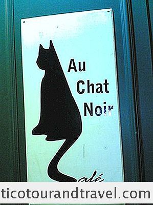 在评论：Au Chat Noir Performance Cafe And Bar