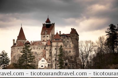 หมวดหมู่ ยุโรป: 5 สถานที่ผีสิงมากที่สุดใน Transylvania