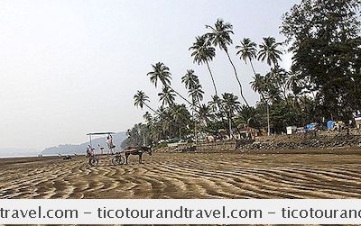 Guía De Viaje A La Playa De Alibaug, Cerca De Mumbai