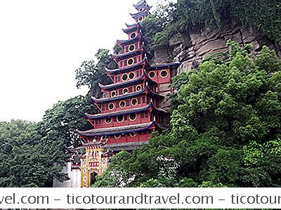 Crociera Al Tempio Di Shibaozhai Sul Yangtze In Cina