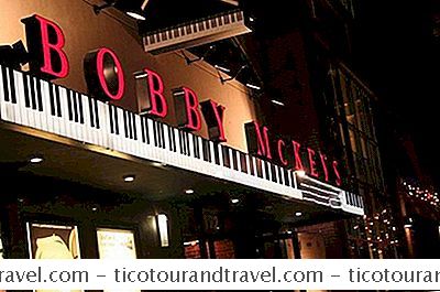 Kategori Amerika Birleşik Devletleri: Bobby Mckey'Nin Dueling Piyano Barı Yakınlarında Washington, Dc