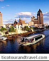 Milwaukee River Cruises