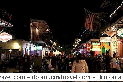 Categoria Stati Uniti: Visita A Bourbon Street: 5 Cose Che Dovresti Sapere